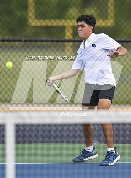 Thumbnail 2 in Lake Central vs Muncie Burris (Delta Invitational)  photogallery.