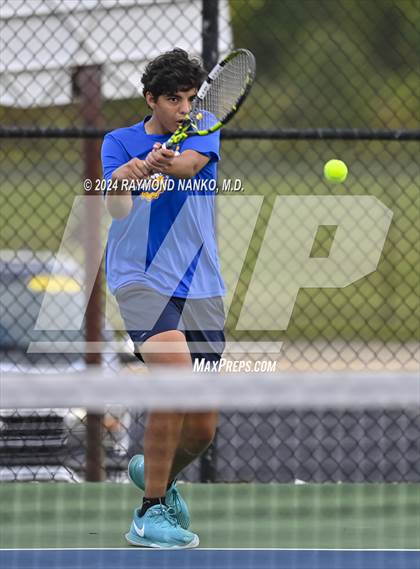 Thumbnail 3 in Lake Central vs Muncie Burris (Delta Invitational)  photogallery.