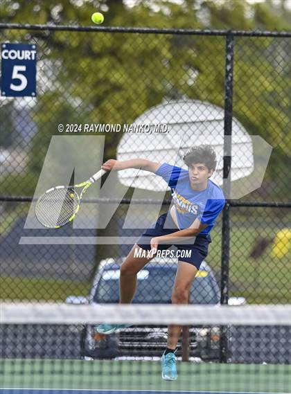 Thumbnail 2 in Lake Central vs Muncie Burris (Delta Invitational)  photogallery.