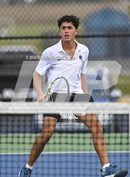 Thumbnail 1 in Lake Central vs Muncie Burris (Delta Invitational)  photogallery.