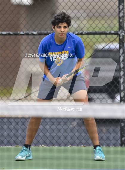 Thumbnail 1 in Lake Central vs Muncie Burris (Delta Invitational)  photogallery.
