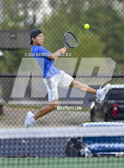 Thumbnail 2 in Lake Central vs Muncie Burris (Delta Invitational)  photogallery.