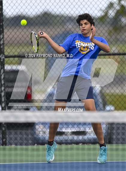 Thumbnail 1 in Lake Central vs Muncie Burris (Delta Invitational)  photogallery.