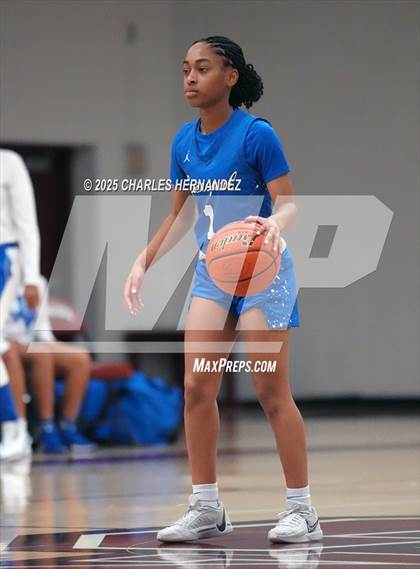 Thumbnail 1 in Canton vs. Episcopal (Aggieland Invitational) photogallery.