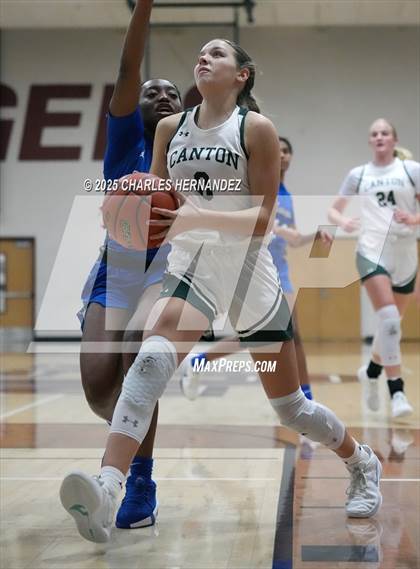 Thumbnail 3 in Canton vs. Episcopal (Aggieland Invitational) photogallery.