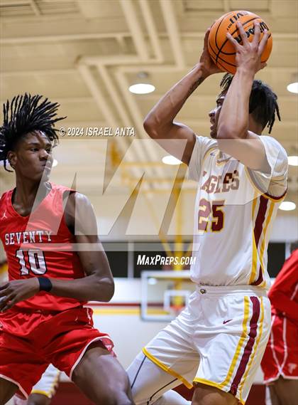Thumbnail 2 in Seventy-First @ Douglas Byrd photogallery.