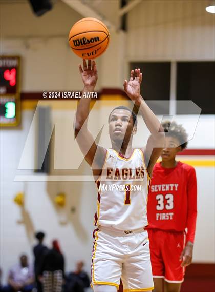 Thumbnail 2 in Seventy-First @ Douglas Byrd photogallery.