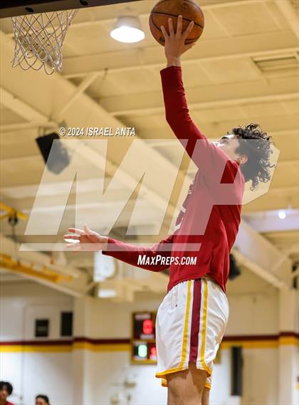 Thumbnail 2 in Seventy-First @ Douglas Byrd photogallery.