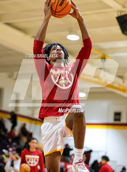 Thumbnail 1 in Seventy-First @ Douglas Byrd photogallery.