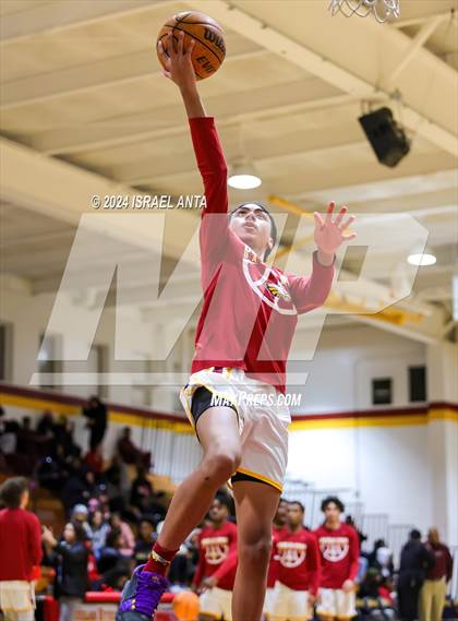 Thumbnail 2 in Seventy-First @ Douglas Byrd photogallery.