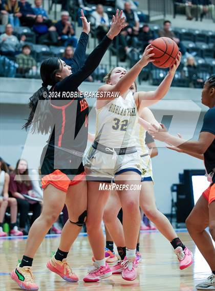 Thumbnail 2 in Highland Park vs. Haltom (UIL 6A Bi-District Playoff) photogallery.