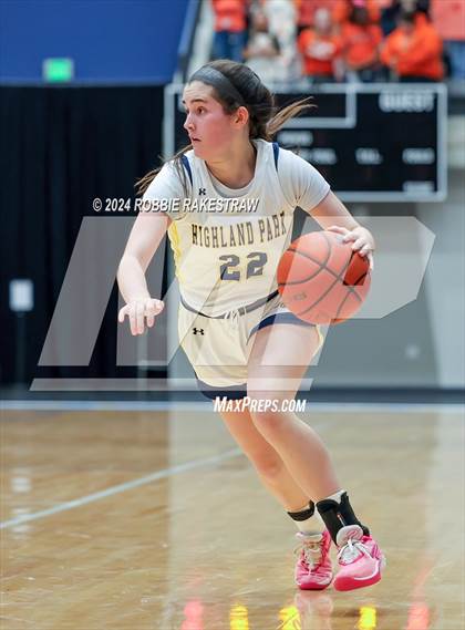 Thumbnail 1 in Highland Park vs. Haltom (UIL 6A Bi-District Playoff) photogallery.
