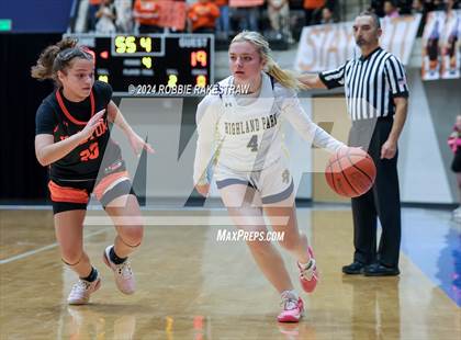 Thumbnail 3 in Highland Park vs. Haltom (UIL 6A Bi-District Playoff) photogallery.