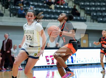 Thumbnail 3 in Highland Park vs. Haltom (UIL 6A Bi-District Playoff) photogallery.