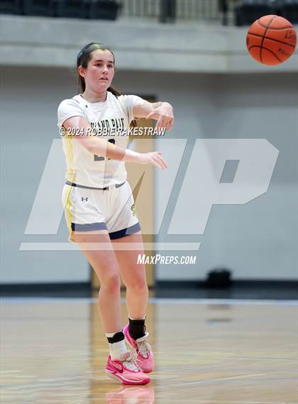 Thumbnail 2 in Highland Park vs. Haltom (UIL 6A Bi-District Playoff) photogallery.
