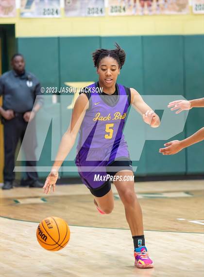 Thumbnail 3 in Jack Britt @ Pinecrest photogallery.