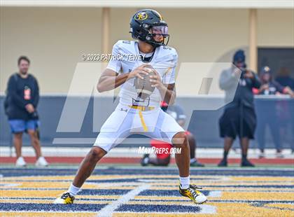 Thumbnail 1 in St. Frances Academy @ Chaminade-Madonna photogallery.