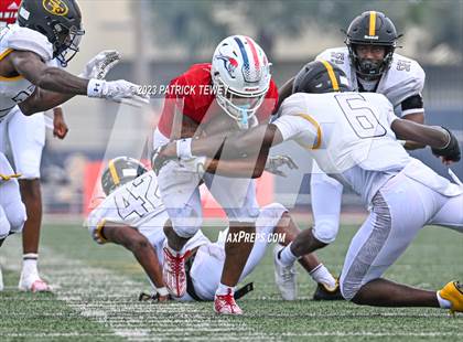 Thumbnail 3 in St. Frances Academy @ Chaminade-Madonna photogallery.