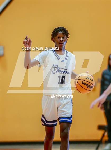 Thumbnail 2 in  Littlerock	 vs Jordan (2023 SoCal Christmas Classic) photogallery.