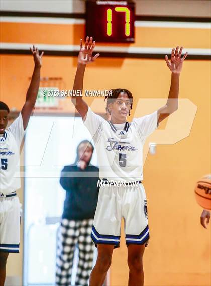 Thumbnail 3 in  Littlerock	 vs Jordan (2023 SoCal Christmas Classic) photogallery.