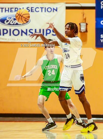 Thumbnail 3 in  Littlerock	 vs Jordan (2023 SoCal Christmas Classic) photogallery.