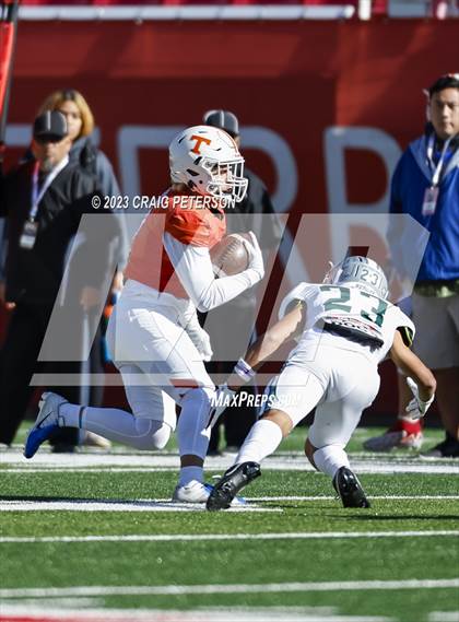 Thumbnail 1 in Timpview vs. Olympus (UHSAA 5A Semifinal) photogallery.
