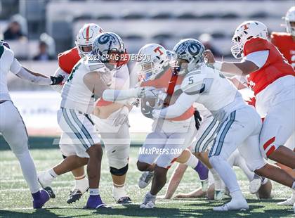 Thumbnail 3 in Timpview vs. Olympus (UHSAA 5A Semifinal) photogallery.
