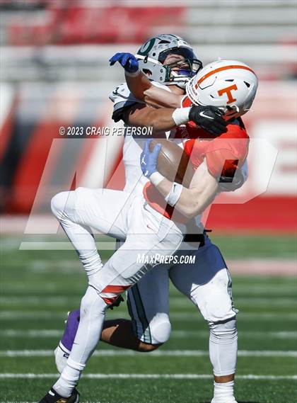 Thumbnail 1 in Timpview vs. Olympus (UHSAA 5A Semifinal) photogallery.
