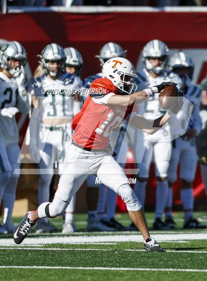 Thumbnail 1 in Timpview vs. Olympus (UHSAA 5A Semifinal) photogallery.