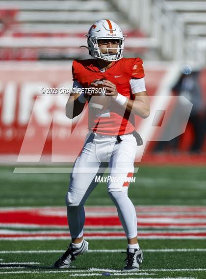 Thumbnail 3 in Timpview vs. Olympus (UHSAA 5A Semifinal) photogallery.