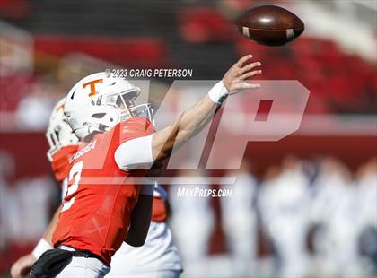 Thumbnail 1 in Timpview vs. Olympus (UHSAA 5A Semifinal) photogallery.