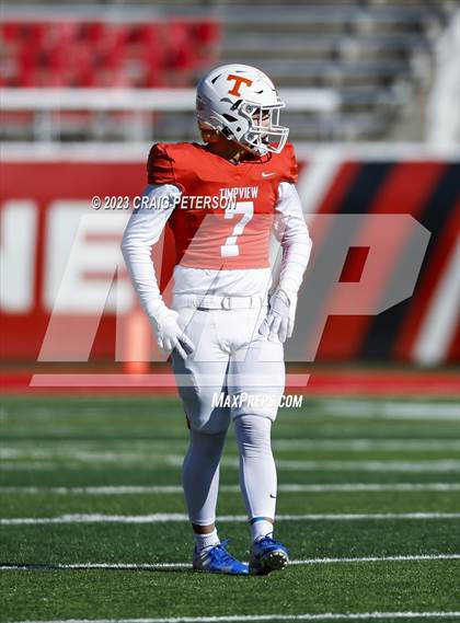 Thumbnail 2 in Timpview vs. Olympus (UHSAA 5A Semifinal) photogallery.