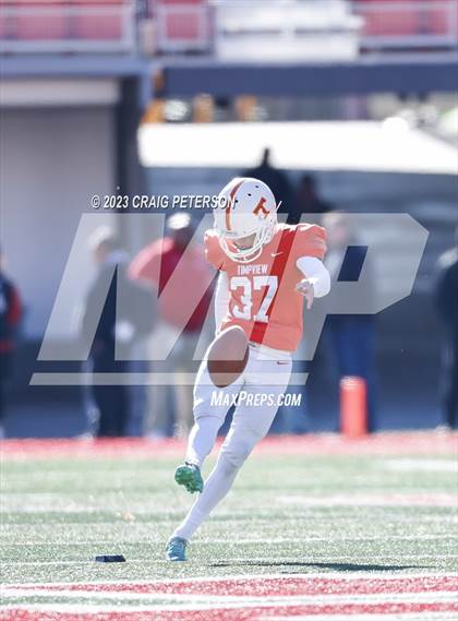 Thumbnail 2 in Timpview vs. Olympus (UHSAA 5A Semifinal) photogallery.