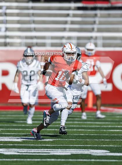 Thumbnail 1 in Timpview vs. Olympus (UHSAA 5A Semifinal) photogallery.
