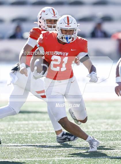 Thumbnail 2 in Timpview vs. Olympus (UHSAA 5A Semifinal) photogallery.