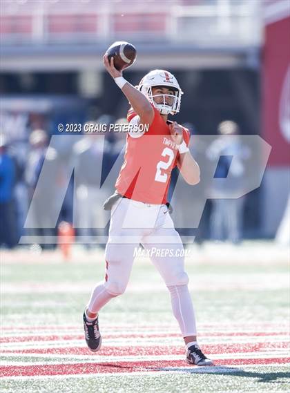 Thumbnail 2 in Timpview vs. Olympus (UHSAA 5A Semifinal) photogallery.