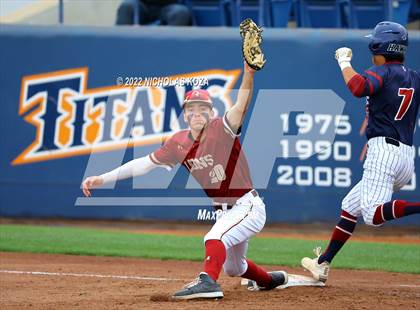 Thumbnail 1 in Oaks Christian vs. La Quinta (CIF SS D3 Finals) photogallery.