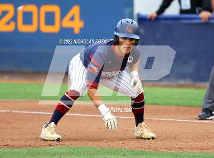 Thumbnail 2 in Oaks Christian vs. La Quinta (CIF SS D3 Finals) photogallery.