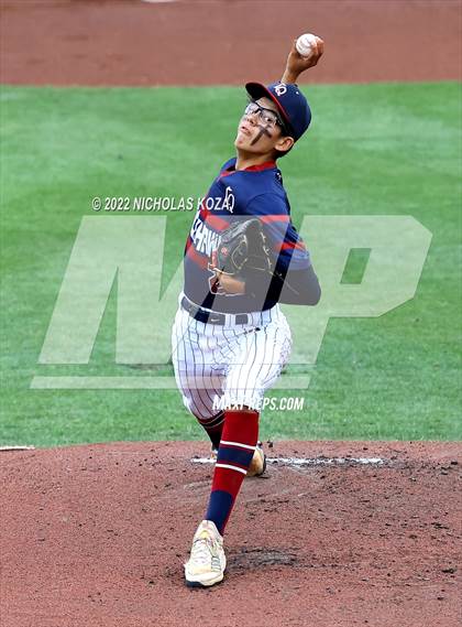 Thumbnail 1 in Oaks Christian vs. La Quinta (CIF SS D3 Finals) photogallery.