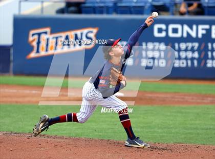 Thumbnail 1 in Oaks Christian vs. La Quinta (CIF SS D3 Finals) photogallery.