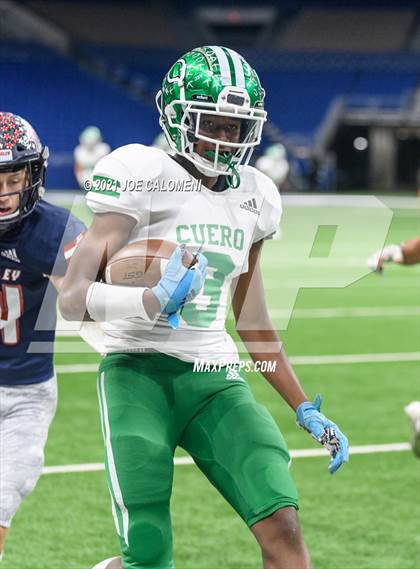Thumbnail 2 in Wimberley vs Cuero UIL 4A D2 Regional Playoff photogallery.