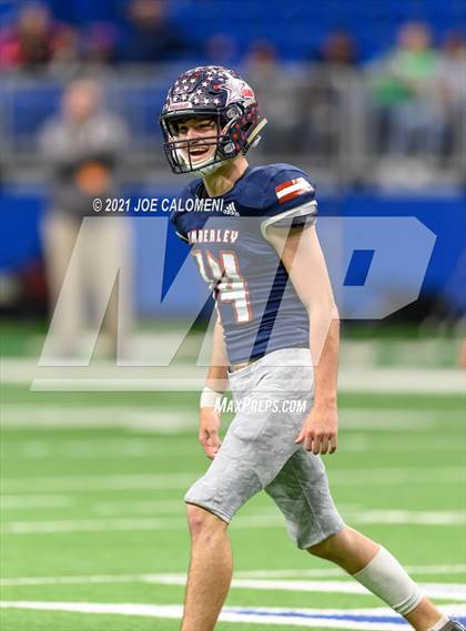 Thumbnail 2 in Wimberley vs Cuero UIL 4A D2 Regional Playoff photogallery.