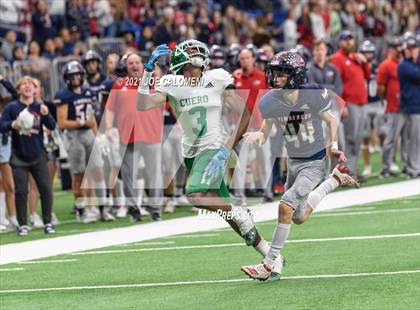 Thumbnail 1 in Wimberley vs Cuero UIL 4A D2 Regional Playoff photogallery.