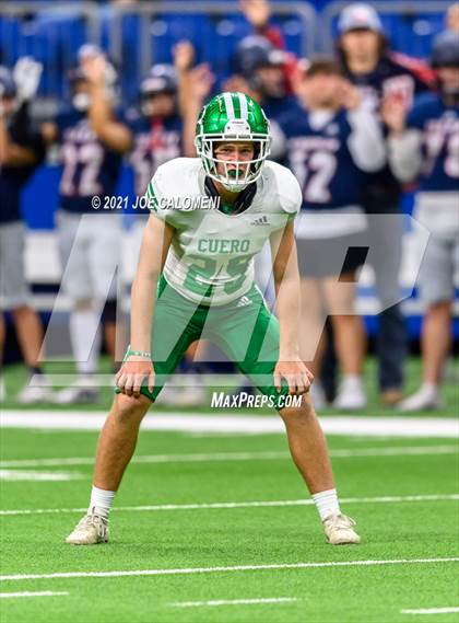Thumbnail 2 in Wimberley vs Cuero UIL 4A D2 Regional Playoff photogallery.