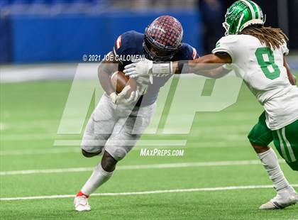 Thumbnail 1 in Wimberley vs Cuero UIL 4A D2 Regional Playoff photogallery.