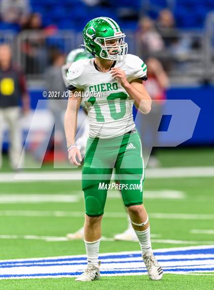 Thumbnail 2 in Wimberley vs Cuero UIL 4A D2 Regional Playoff photogallery.
