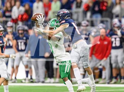 Thumbnail 3 in Wimberley vs Cuero UIL 4A D2 Regional Playoff photogallery.