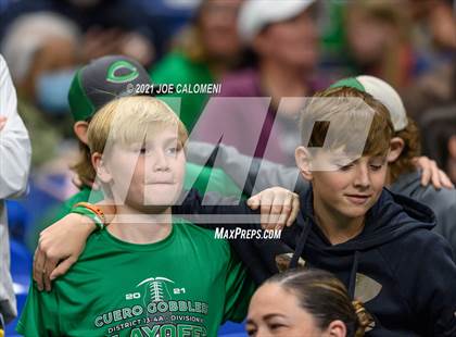 Thumbnail 1 in Wimberley vs Cuero UIL 4A D2 Regional Playoff photogallery.