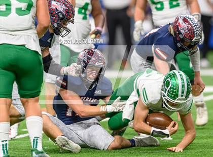 Thumbnail 1 in Wimberley vs Cuero UIL 4A D2 Regional Playoff photogallery.