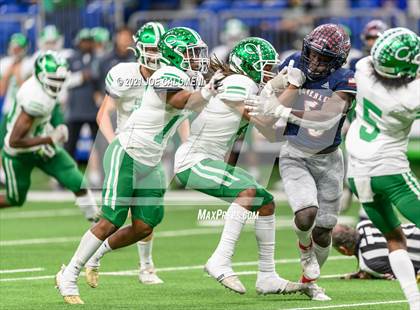 Thumbnail 3 in Wimberley vs Cuero UIL 4A D2 Regional Playoff photogallery.